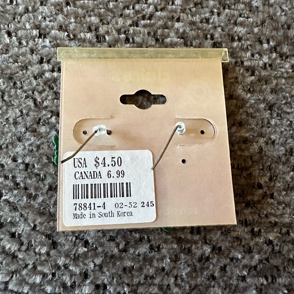 🐸 Earrings! - Picture 2 of 3